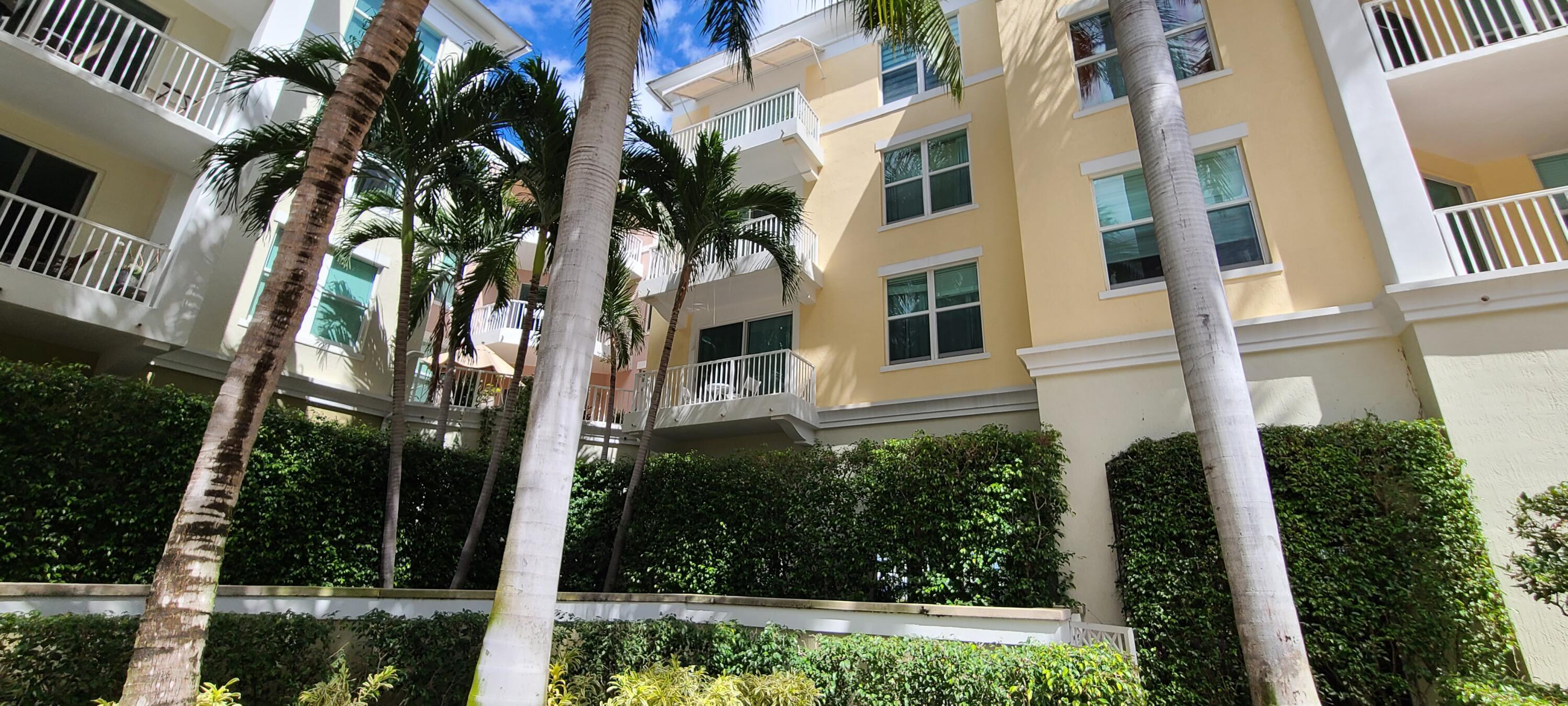 MOORINGS AT LANTANA CONDO 1 - Residential