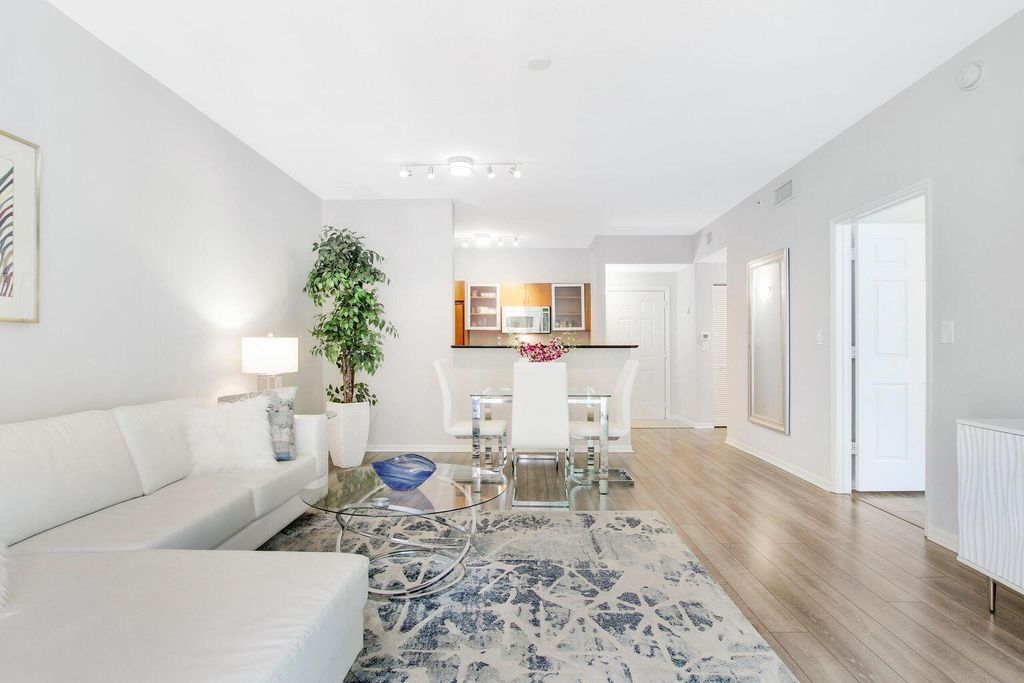 Photo of 802 W Windward Way #206, Lantana, FL 33462 (MLS # R11147333)