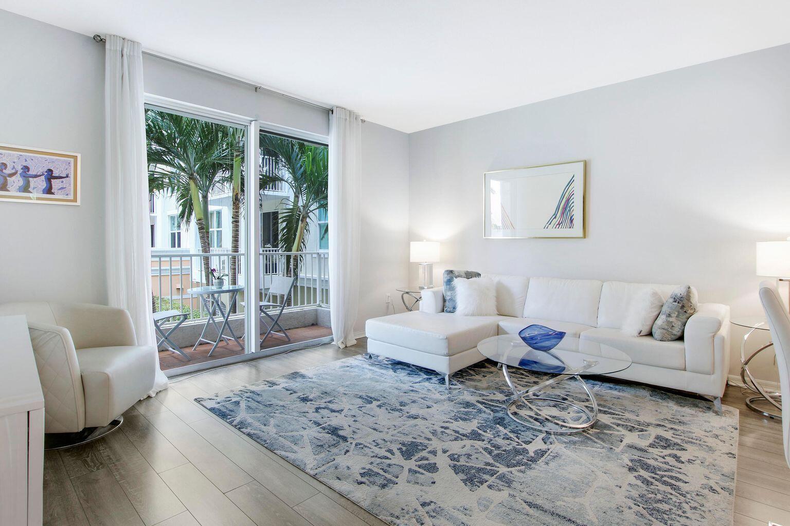 MOORINGS AT LANTANA CONDO - Residential