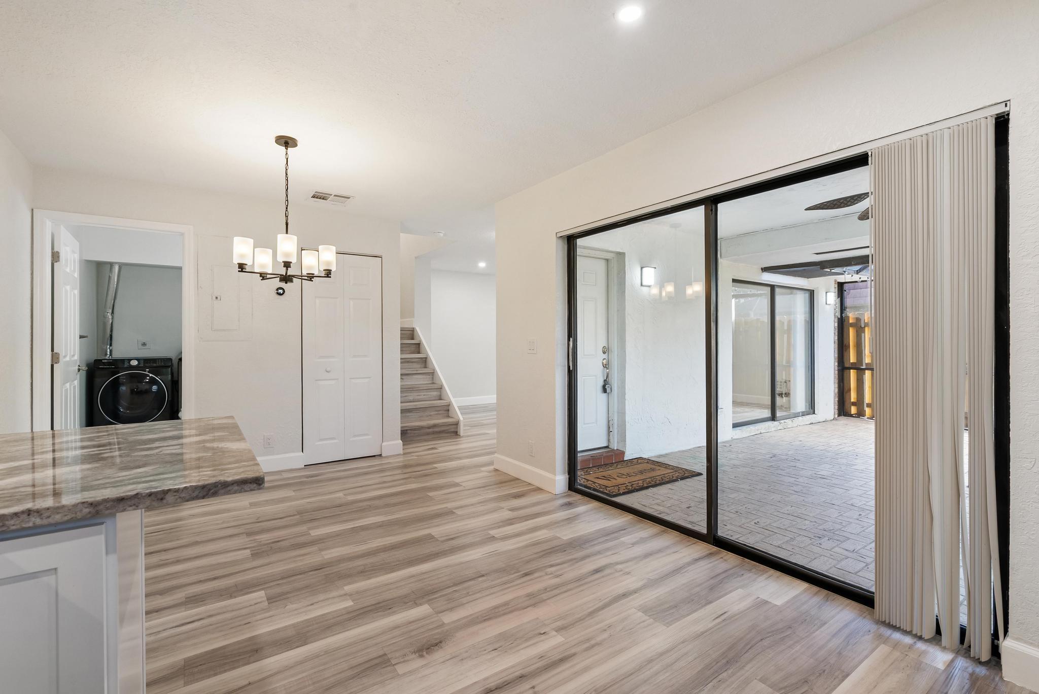 COURTYARDS AT BOCA II - Residential Lease