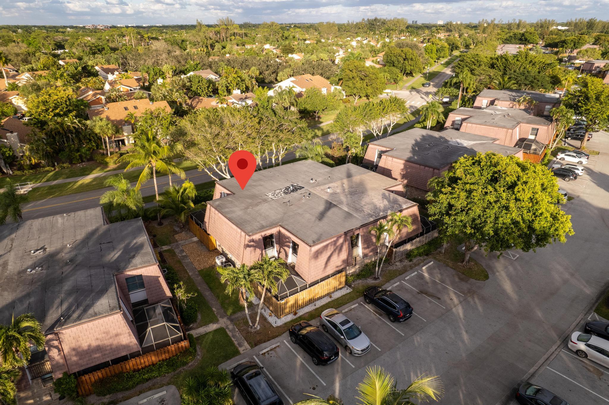 COURTYARDS AT BOCA II - Residential Lease