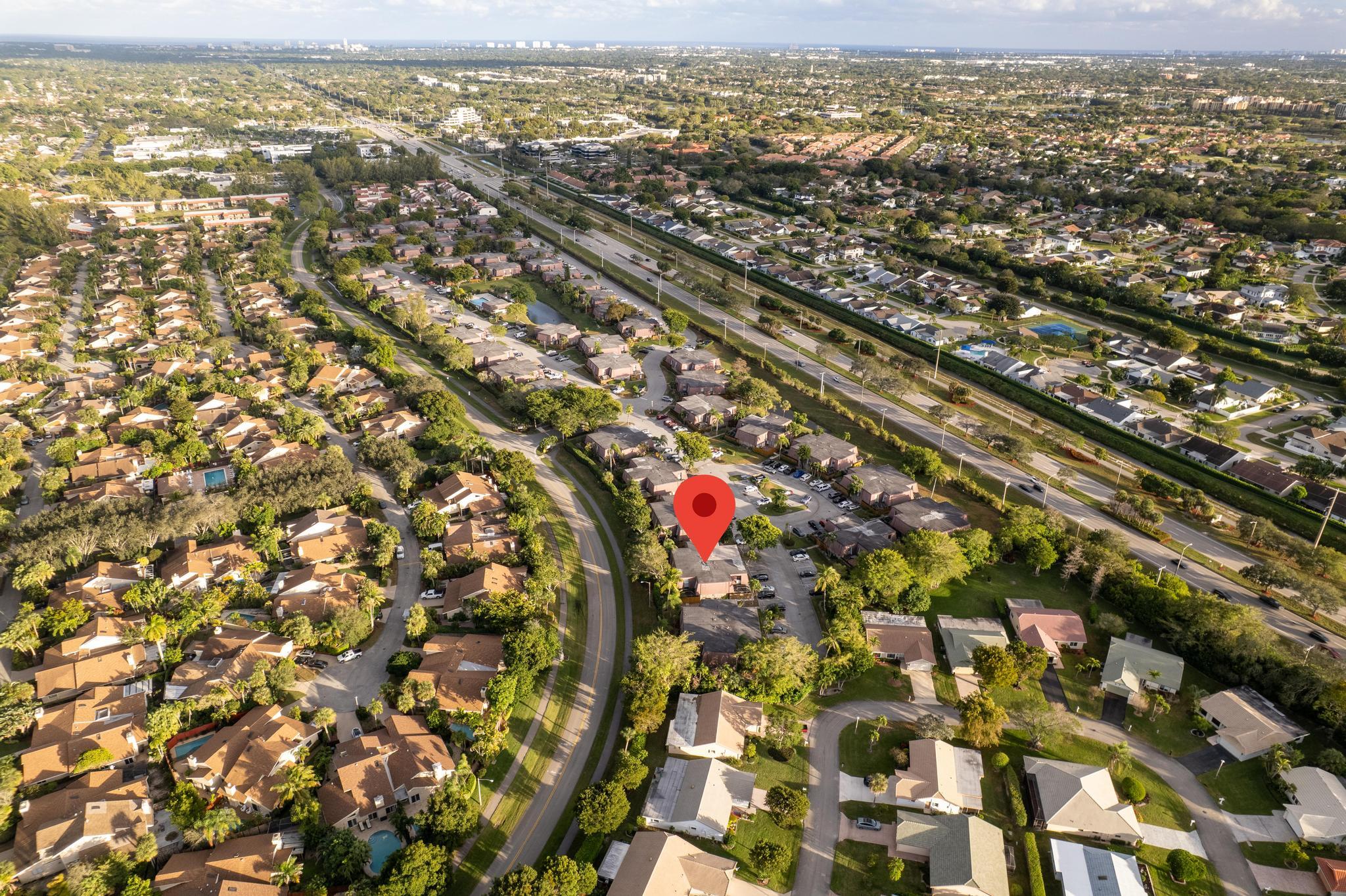 COURTYARDS AT BOCA II - Residential Lease