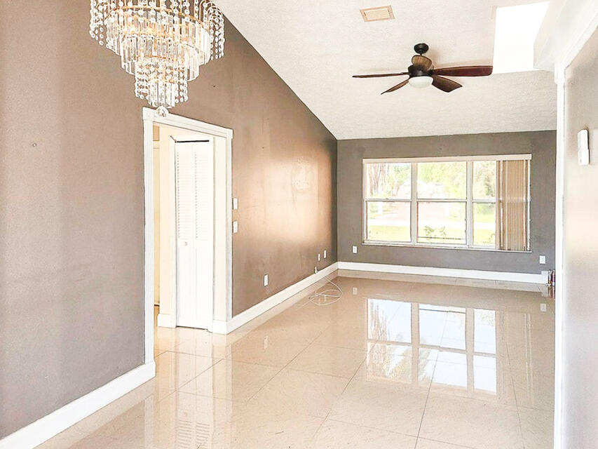 PORT ST LUCIE SECTION 24 - Residential