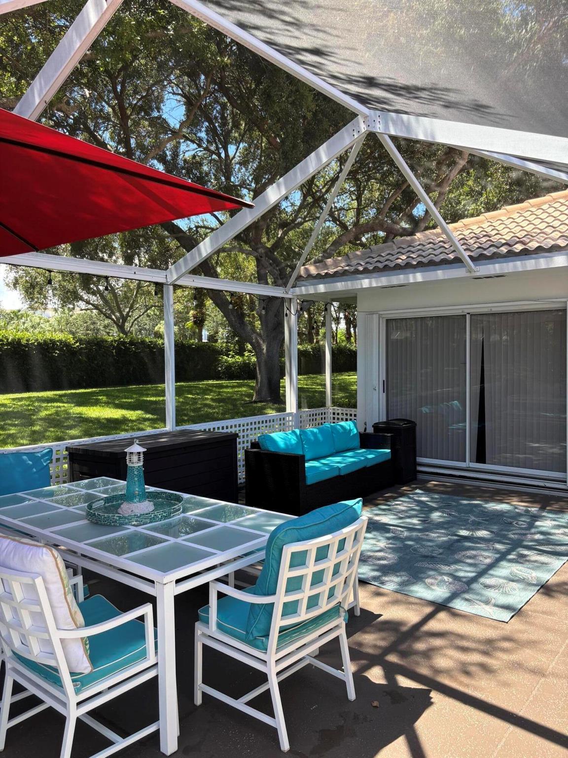 View photos, virtual tours, details... 7104 Geminata Oak Court 7104