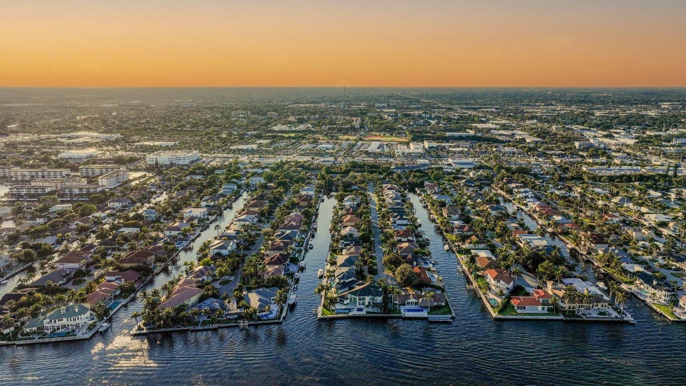 DELRAY 7 TOWNHOMES - Residential Lease