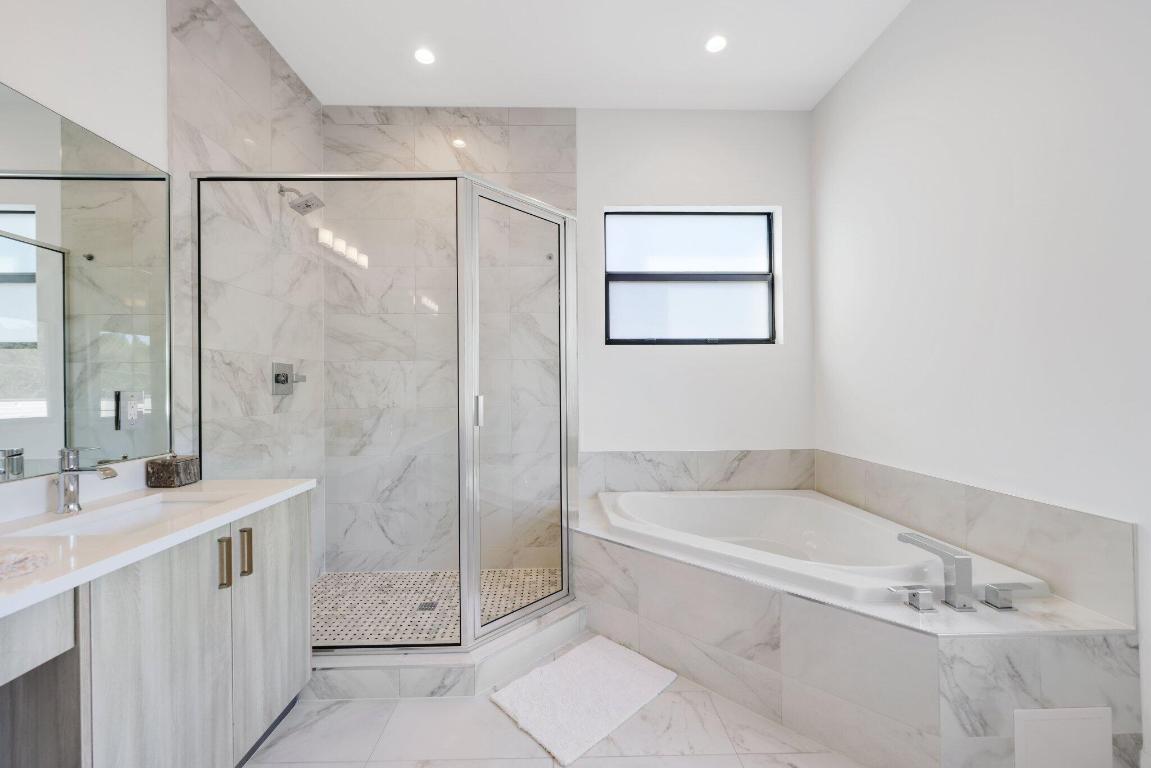 DELRAY 7 TOWNHOMES - Residential Lease