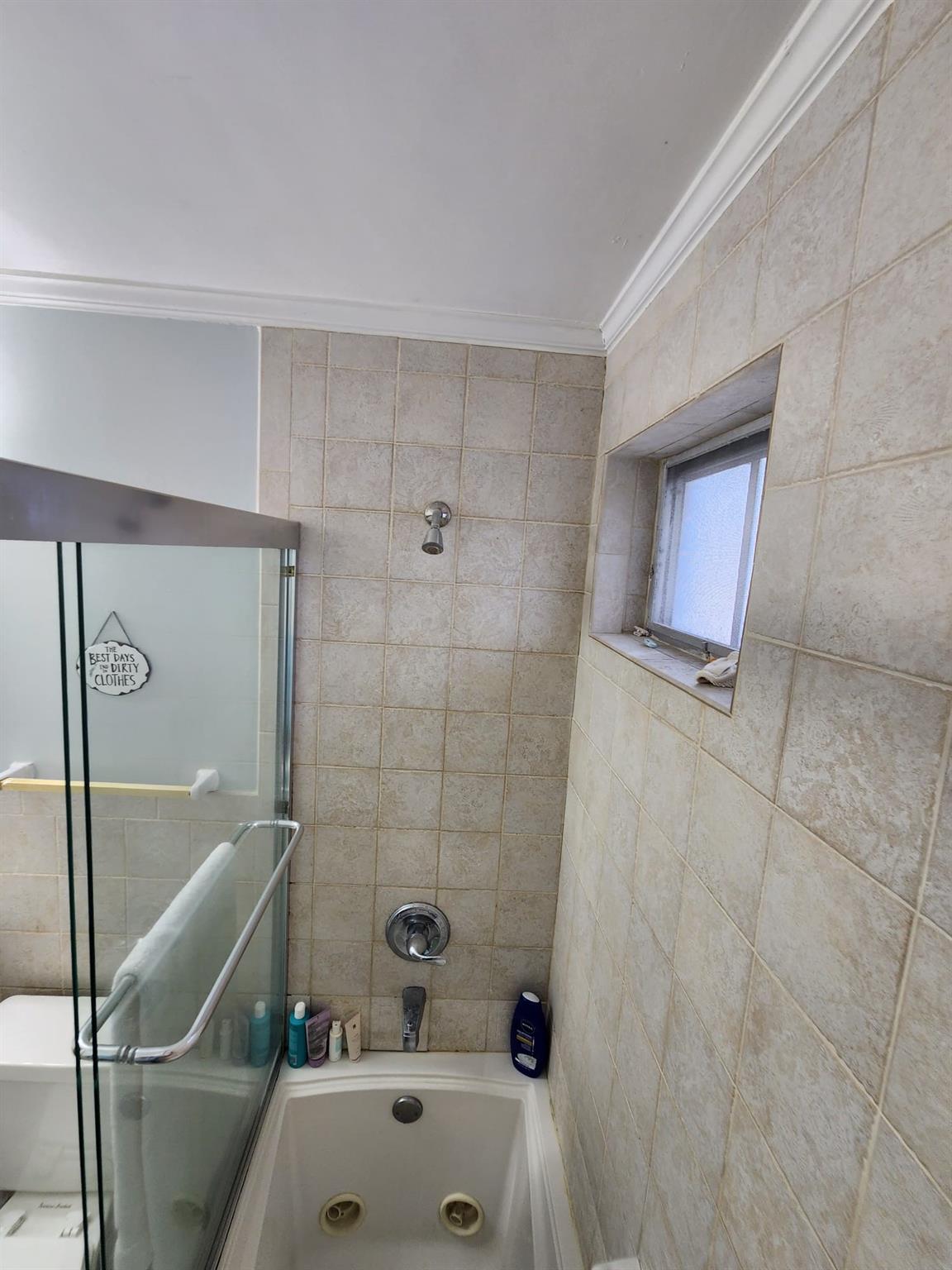 Georgian Court Apts - Residential