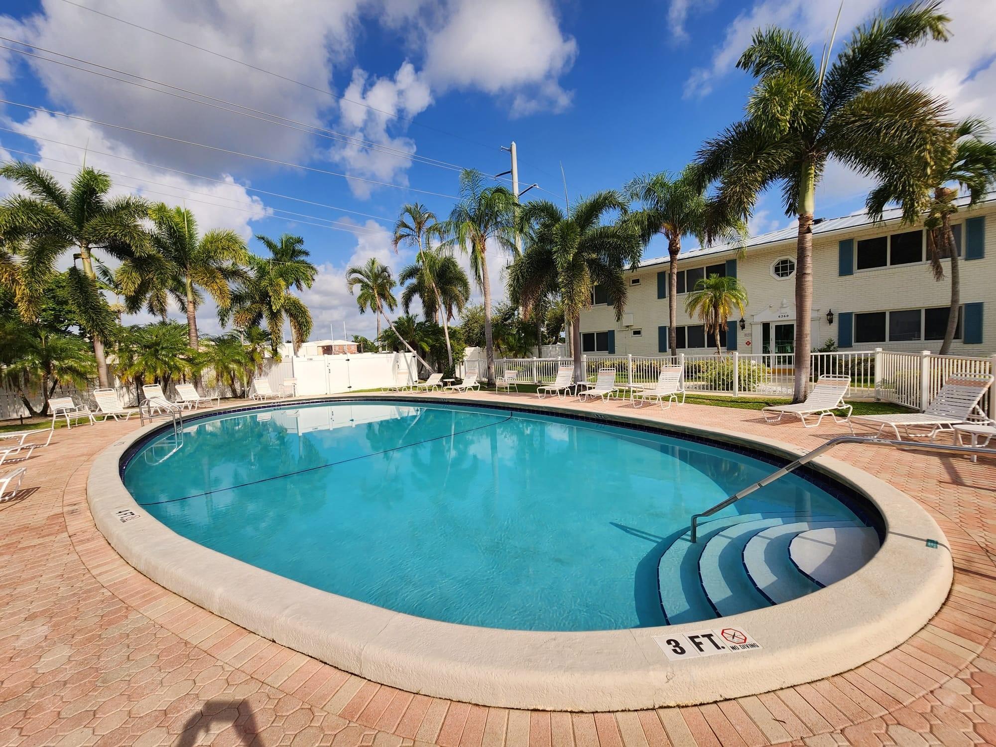 Georgian Court Apts - Residential