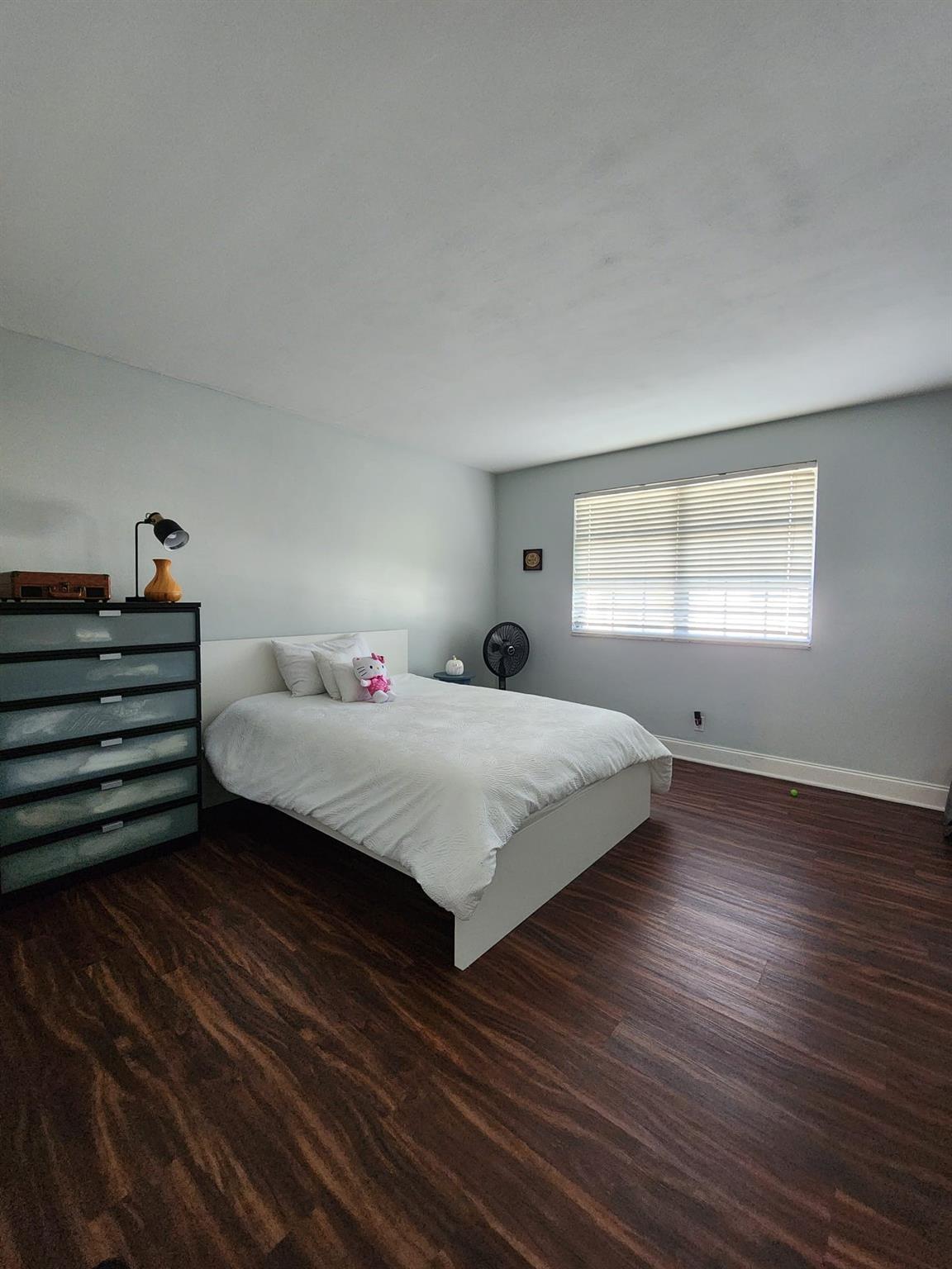 Georgian Court Apts - Residential