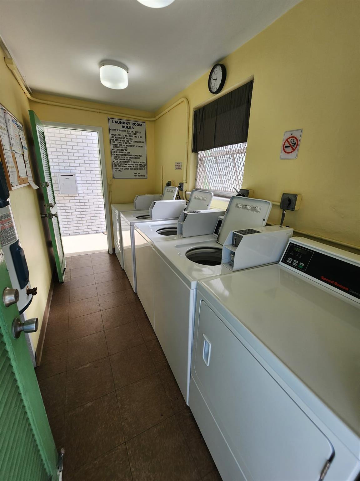 Georgian Court Apts - Residential