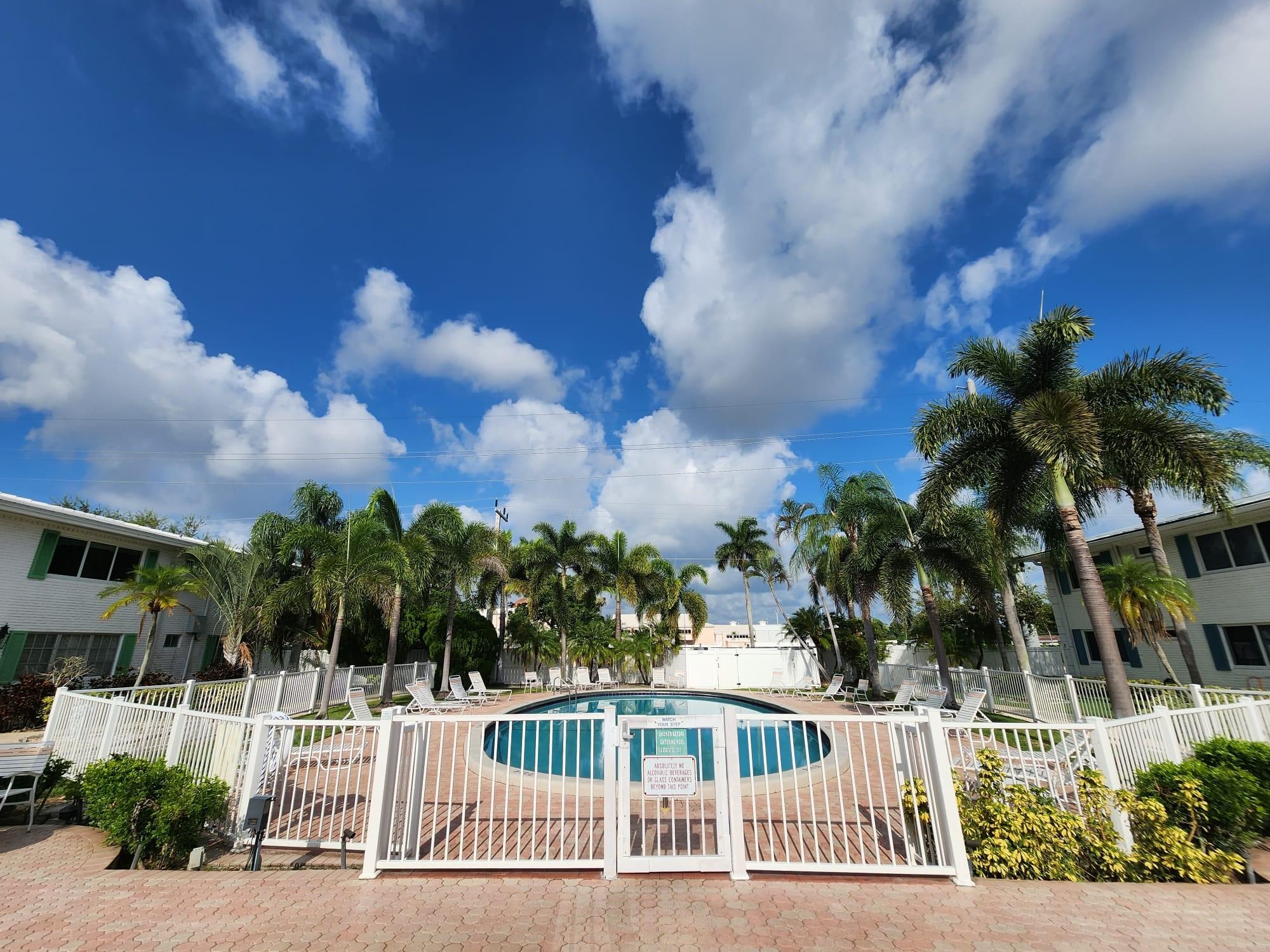 Georgian Court Apts - Residential