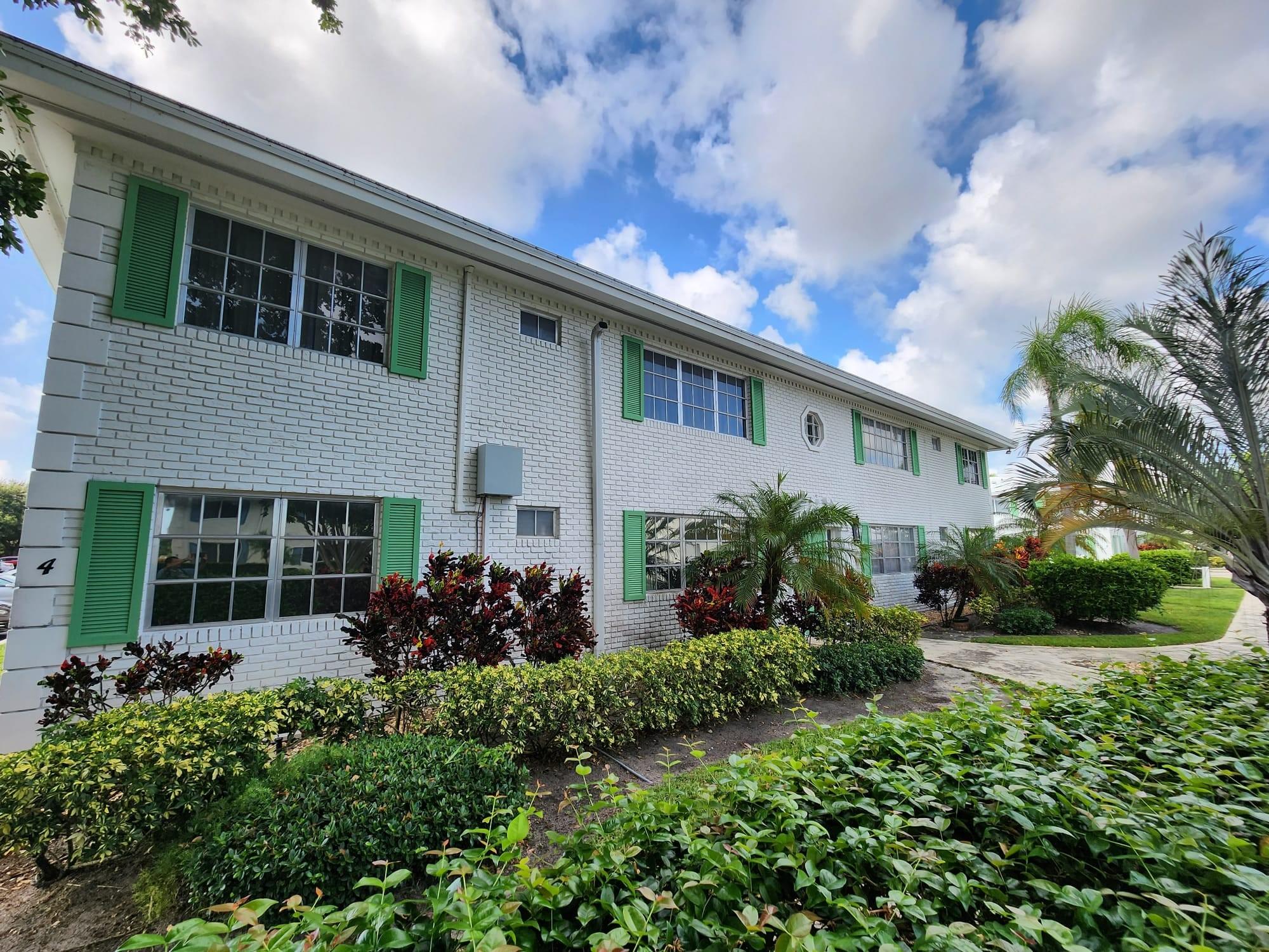 Georgian Court Apts - Residential