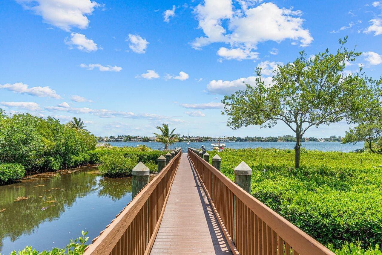 VILLAGIO DEL MAR - Residential Lease