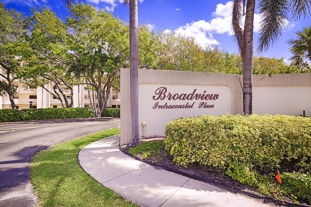 Photo of 300 Intracoastal Place #404, Jupiter, FL 33469 (MLS # B26009544)