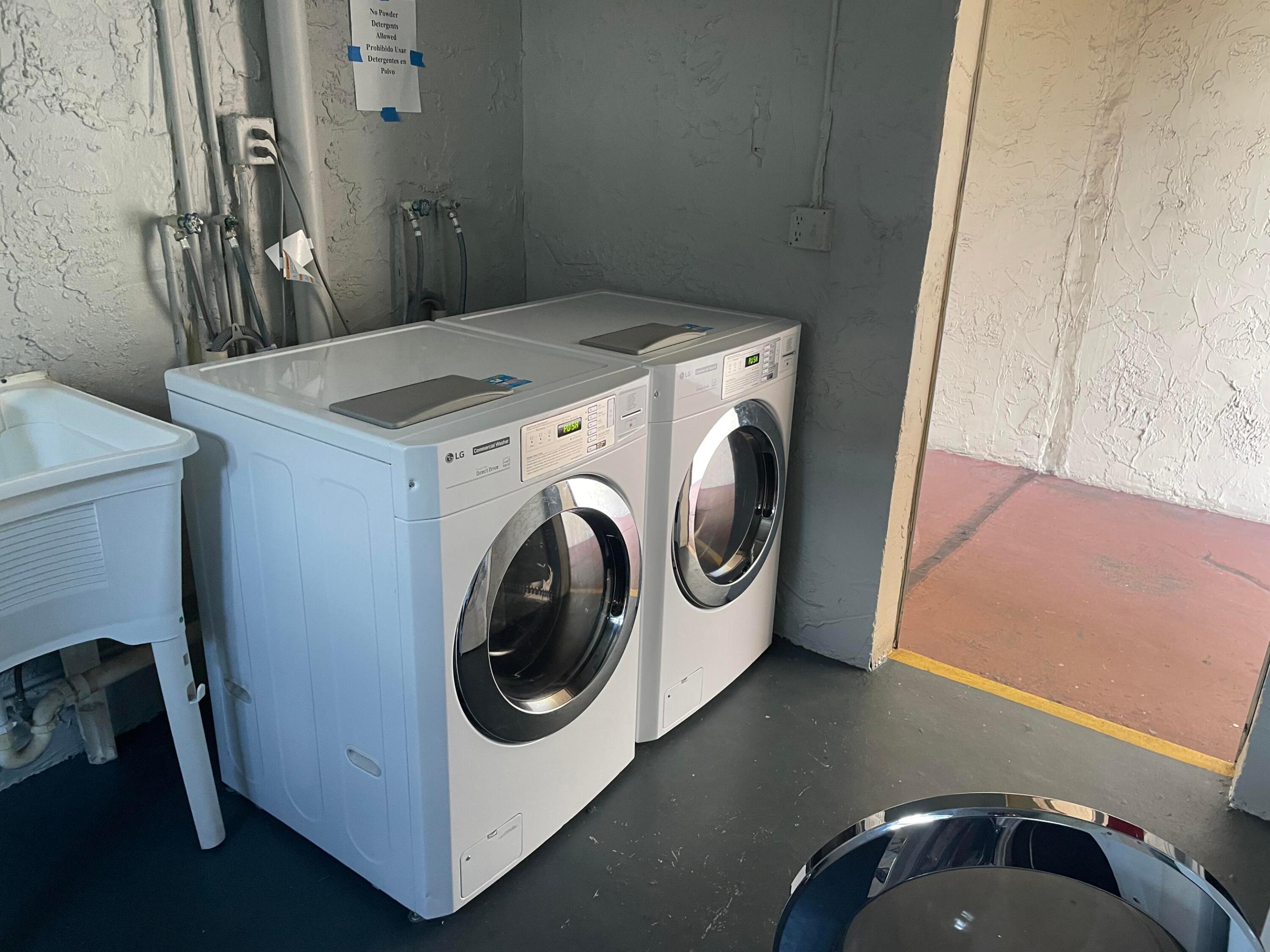 Lakeside Village - Residential