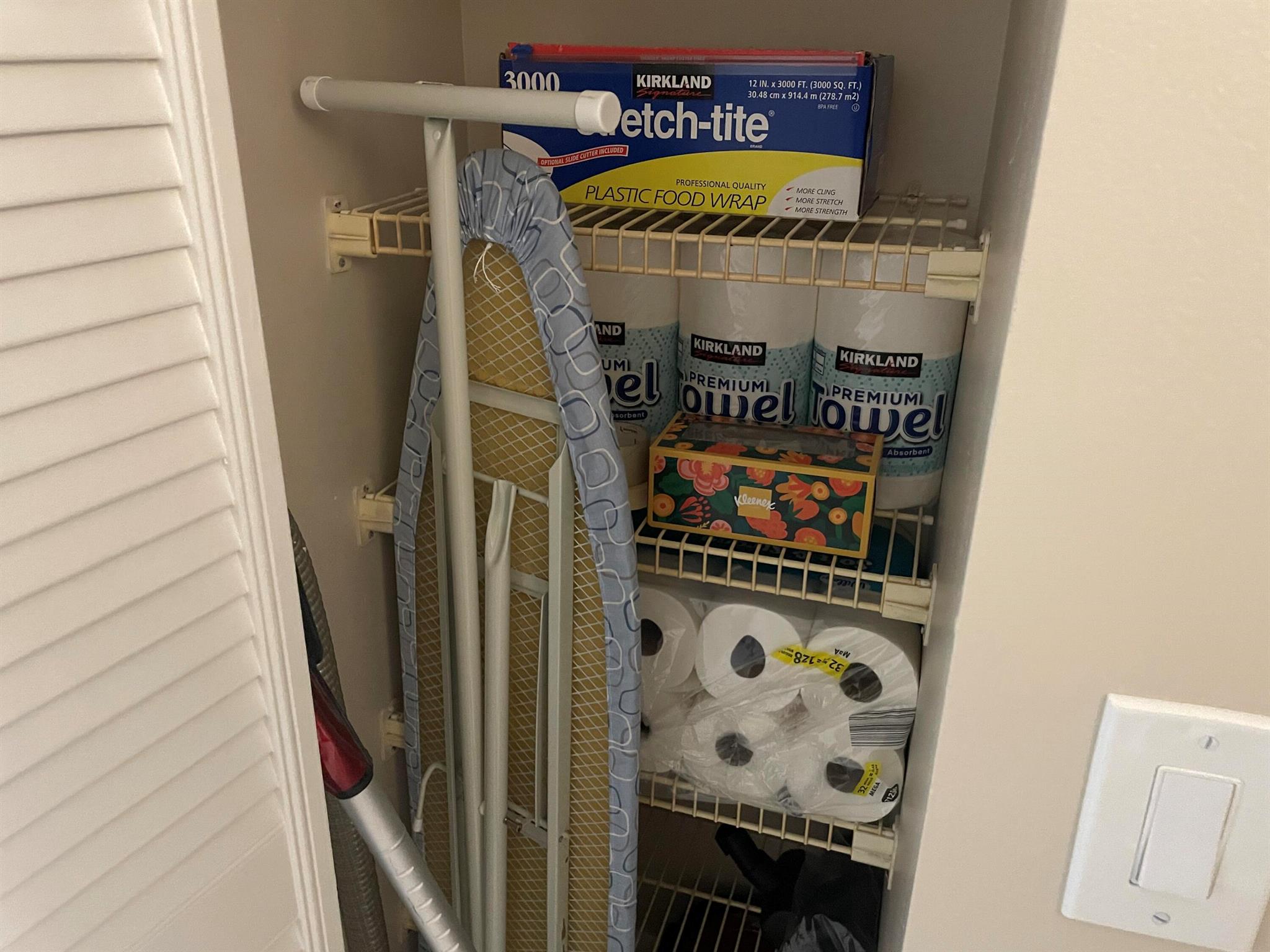 Lakeside Village - Residential