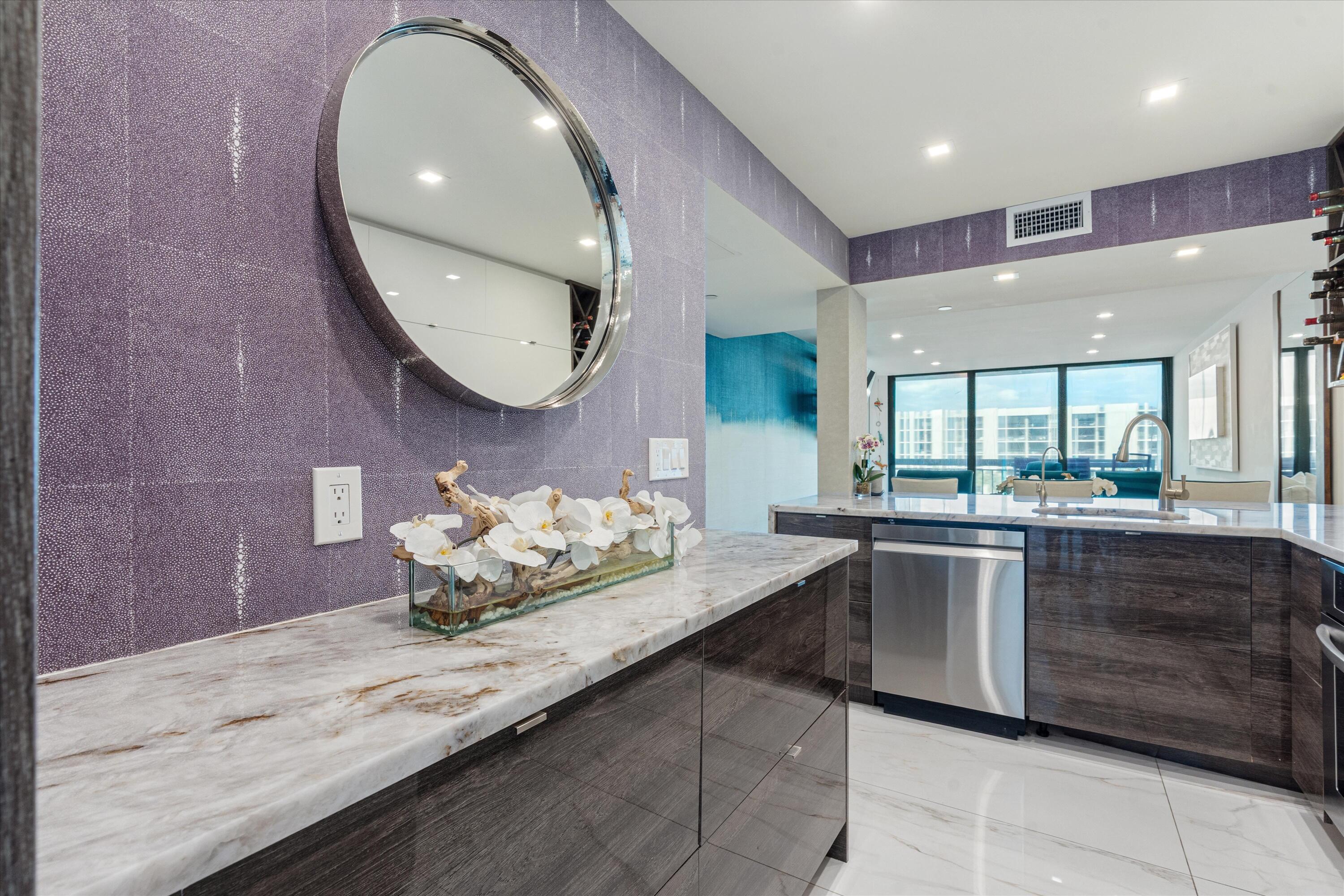 YACHT & RACQUET CLUB OF BOCA RATON - Residential