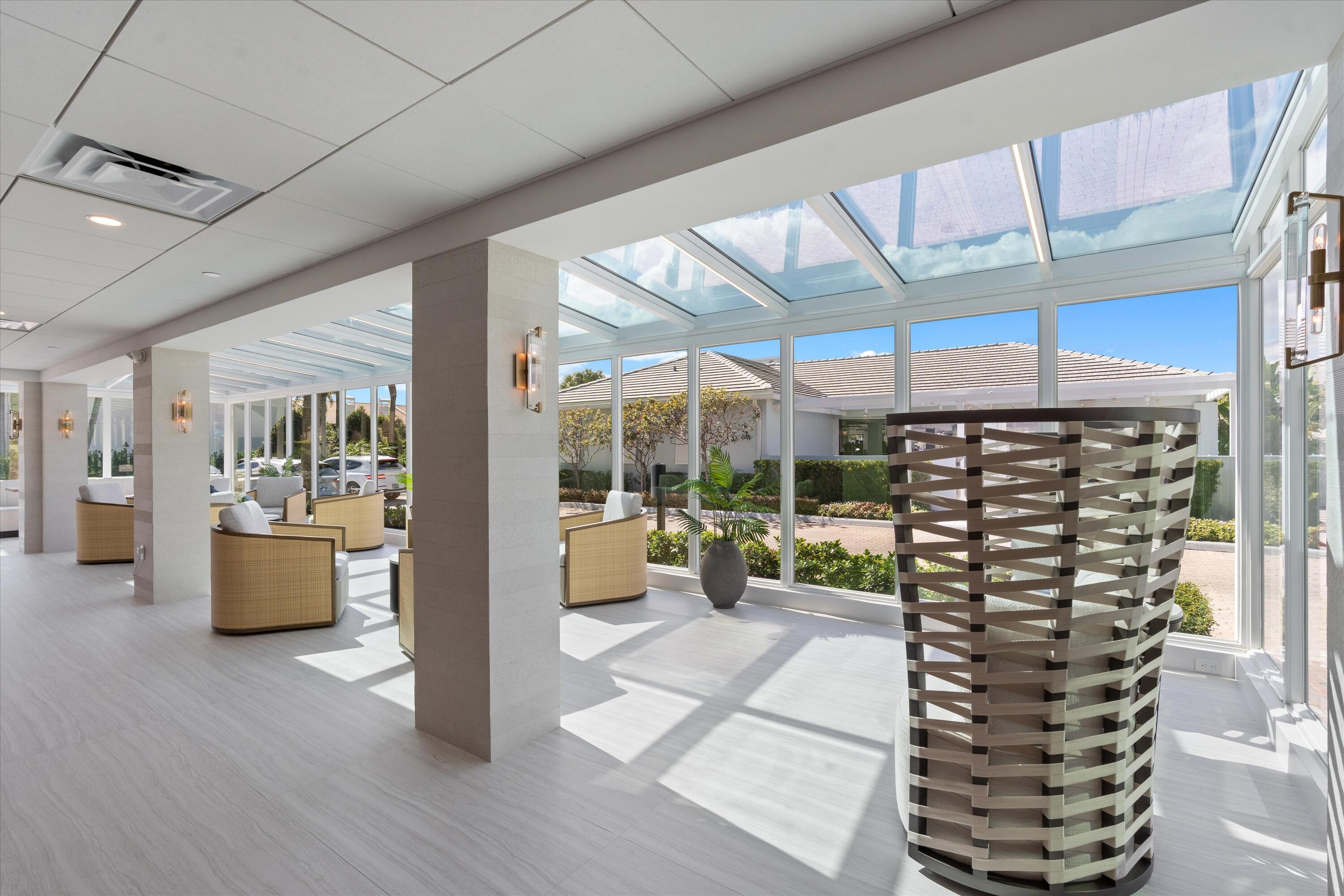YACHT & RACQUET CLUB OF BOCA RATON - Residential