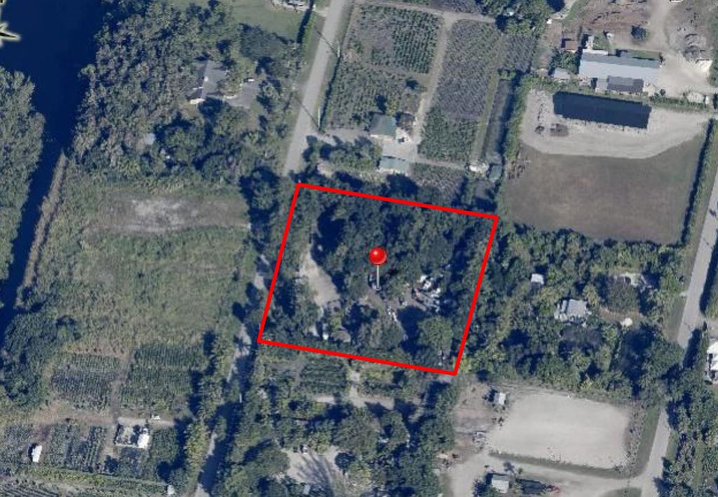 Photo of 5200 SW 210th Terrace, Southwest Ranches, FL 33332 (MLS # F10519126)