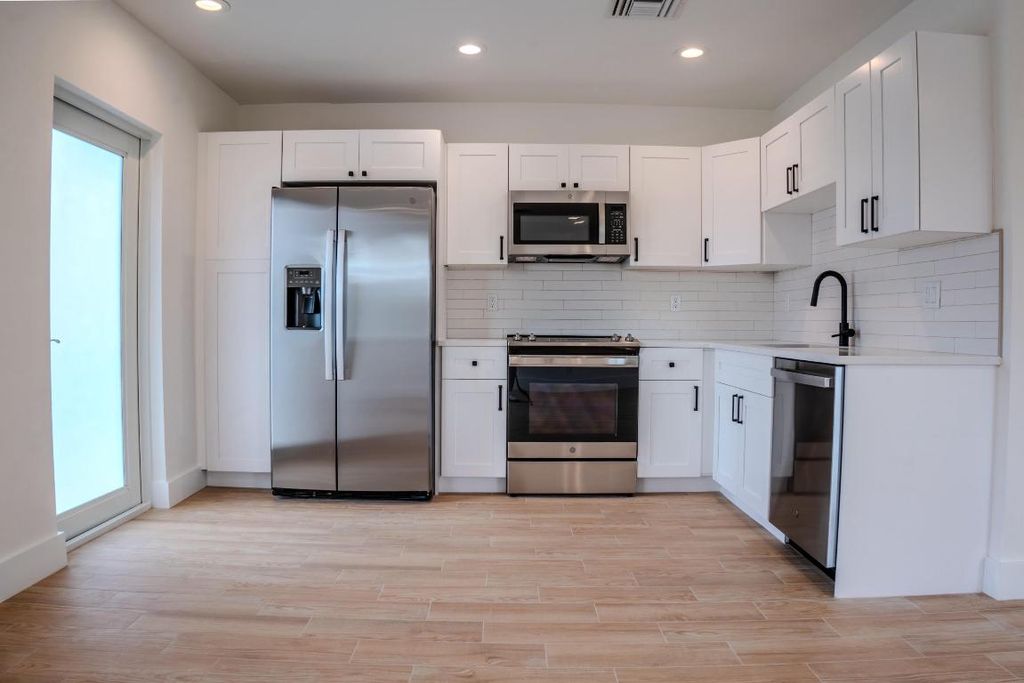 Photo of 238 SE 1st Avenue #1, Delray Beach, FL 33444 (MLS # R11152633)