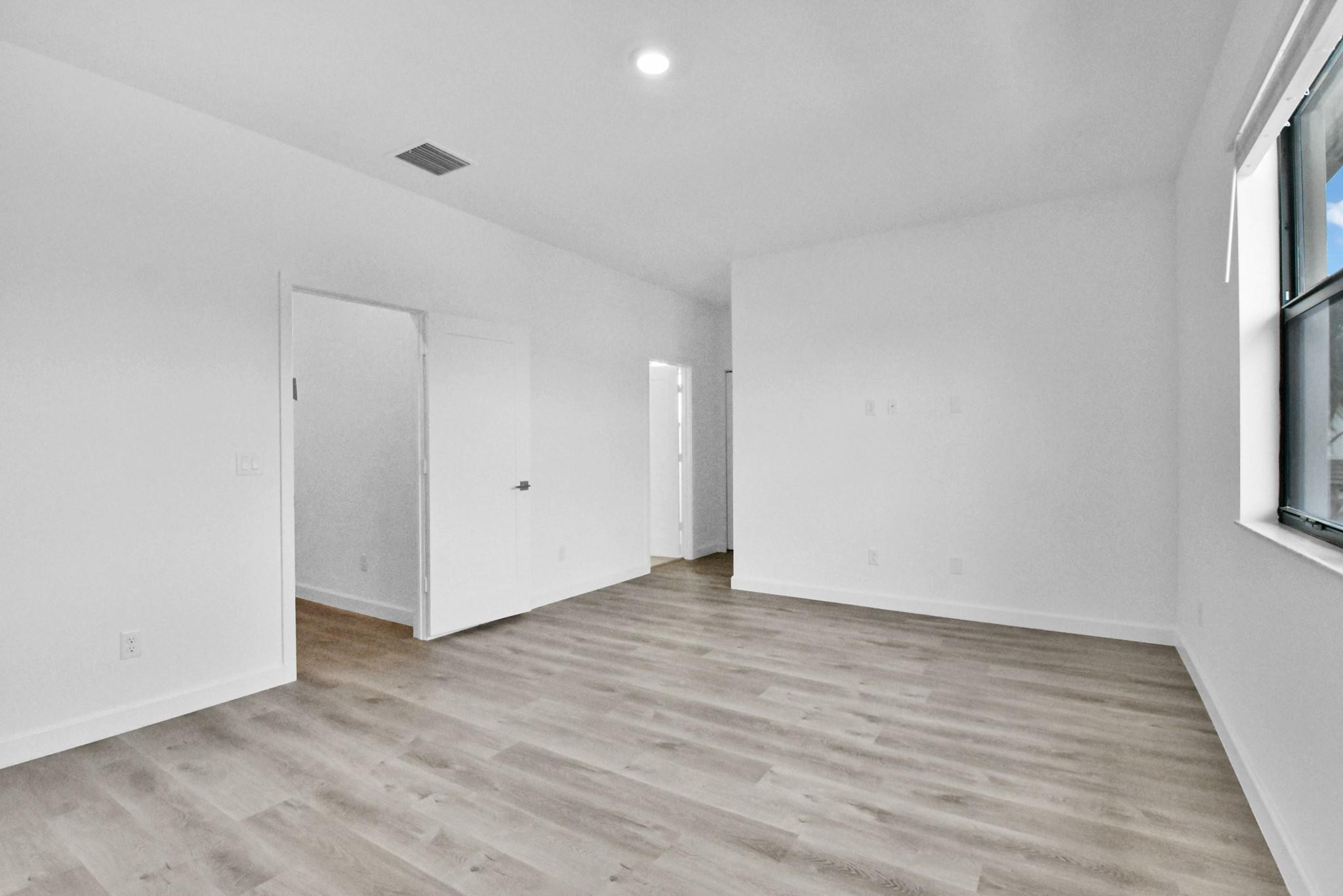 SIENA AT PALM AIRE - Residential Lease