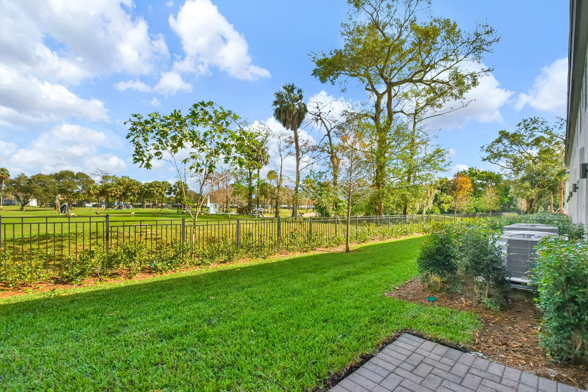 SIENA AT PALM AIRE - Residential Lease