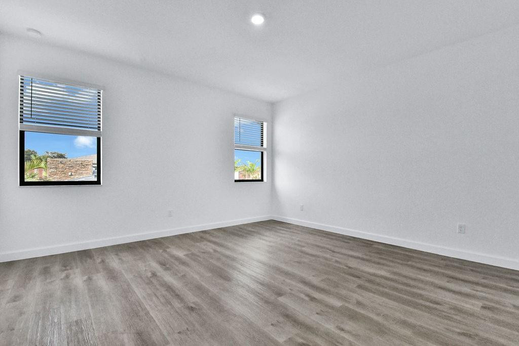 SIENA AT PALM AIRE - Residential Lease