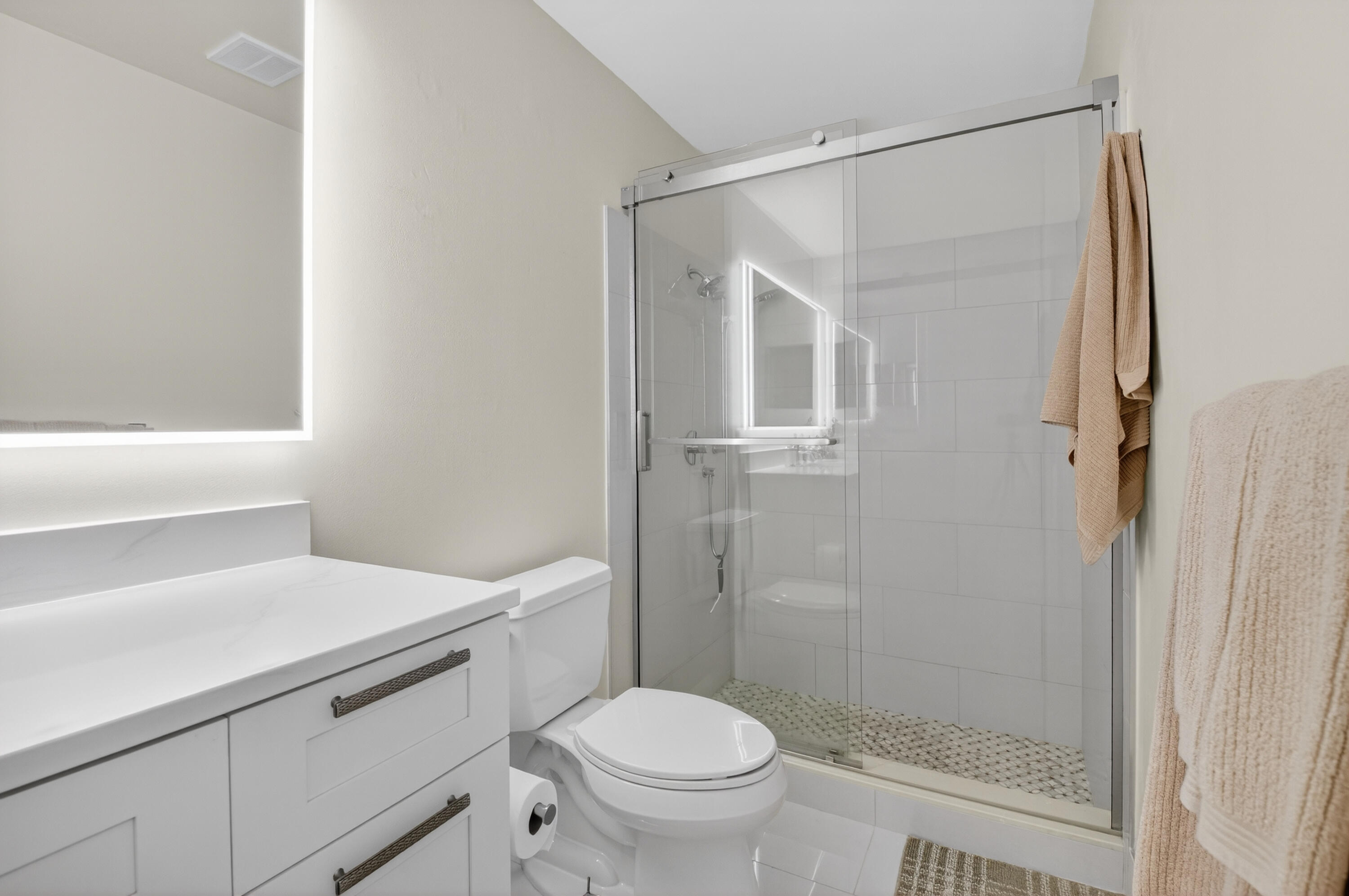 WHISPER WALK/GREENLEAF - Residential