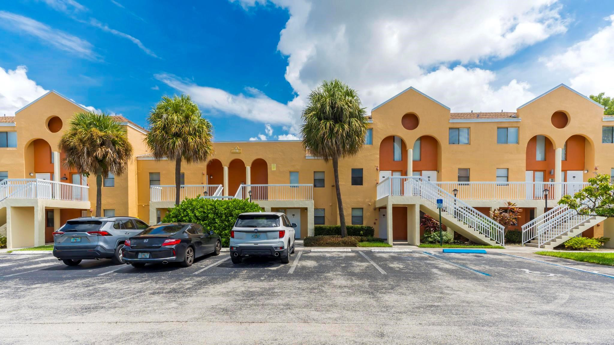 5200 NW 31st Avenue E96-98