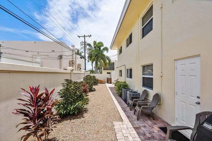 1649 SE 4th Street