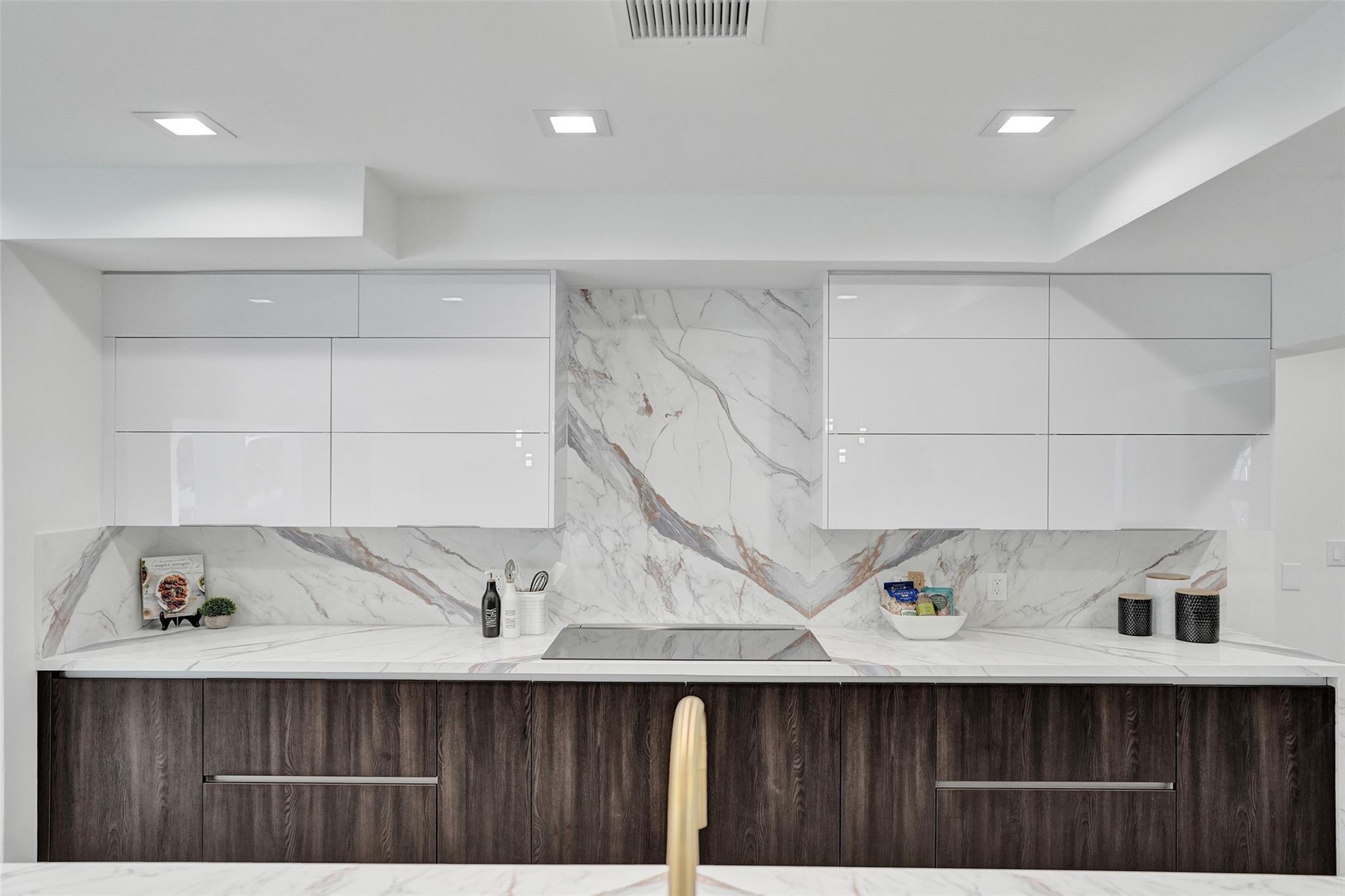 Coral Ridge Country Club - Residential