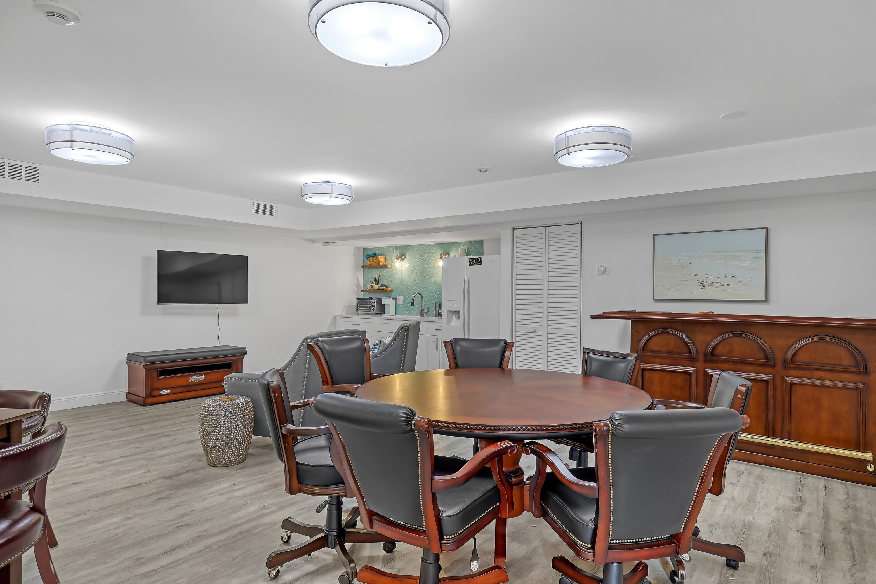 COURTYARD CONDO - Residential