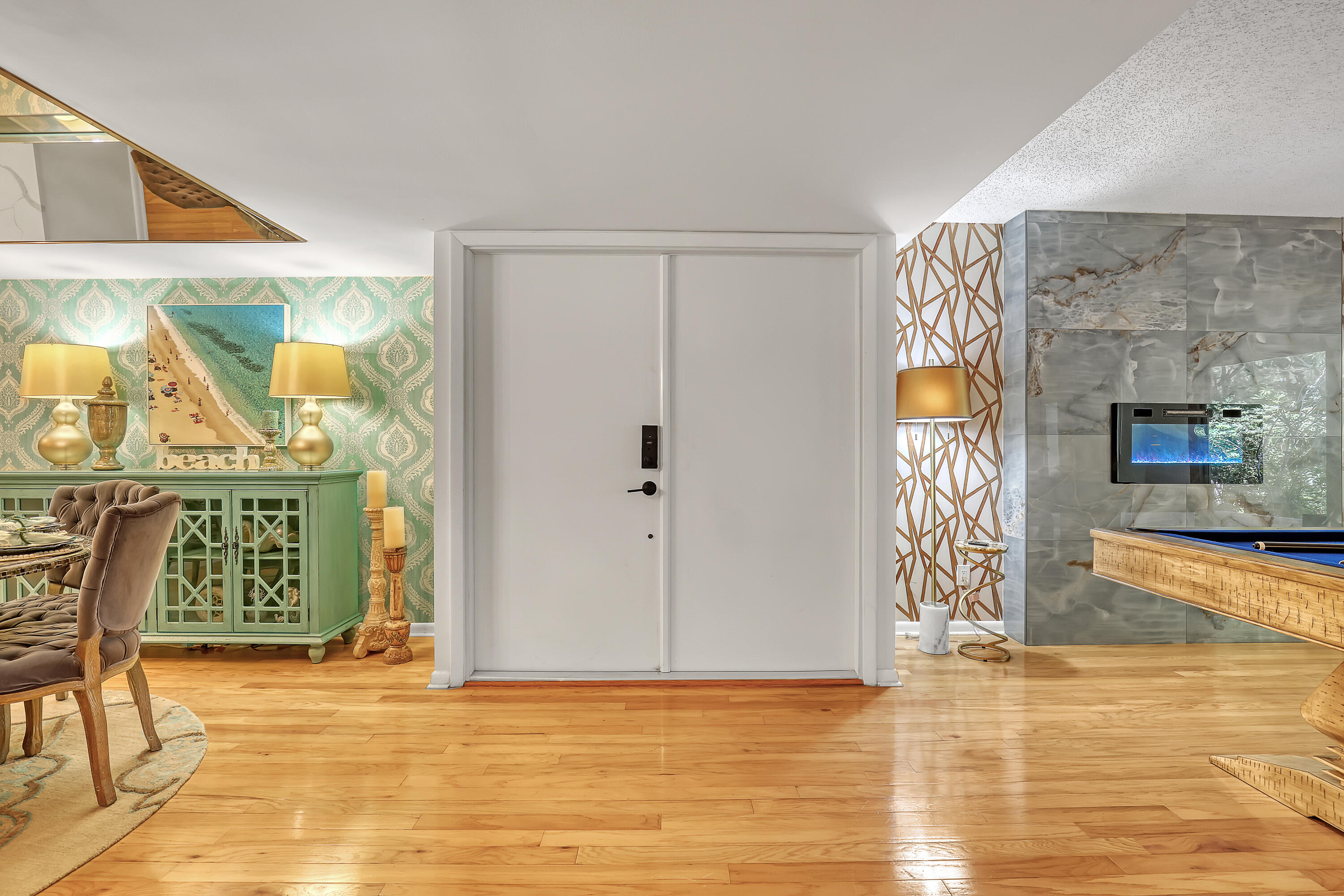 COURTYARD CONDO - Residential