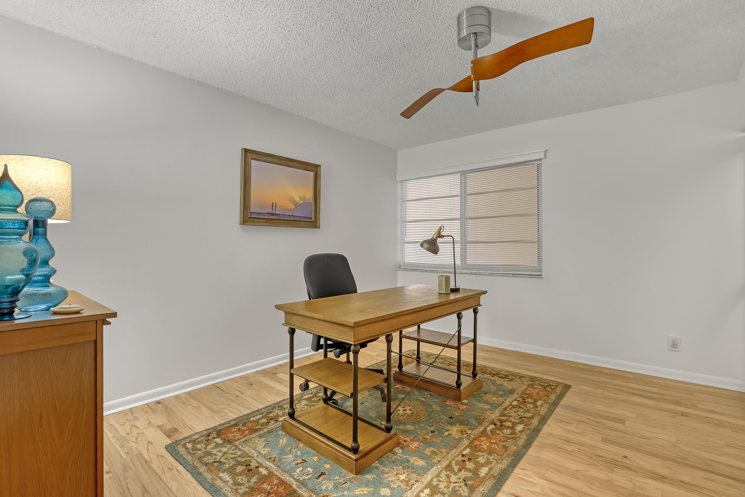 COURTYARD CONDO - Residential