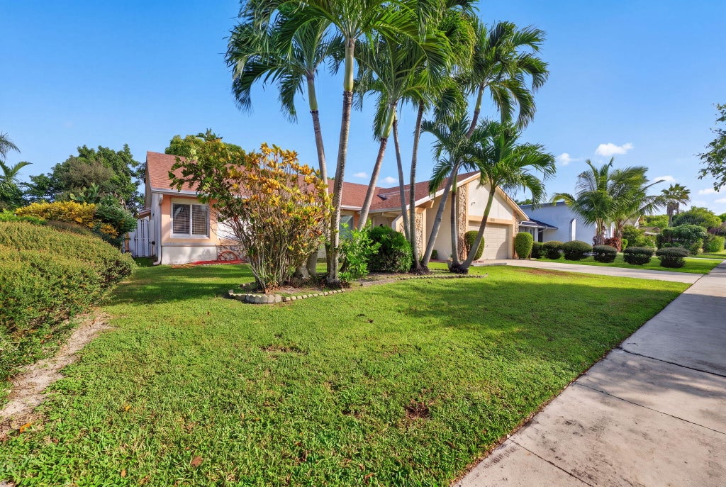 Photo of 7121 NW 45TH Court, Lauderhill, FL 33319 (MLS # B26094941)