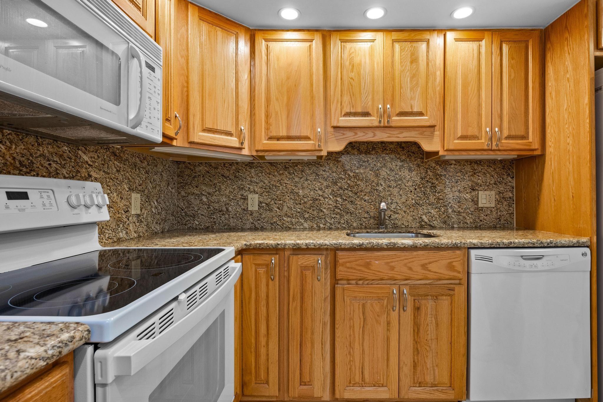 HEMISPHERES CONDO - Residential