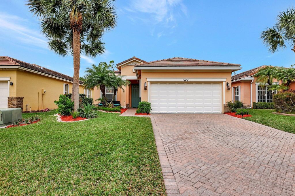 Photo of 9630 SW Flowermound Circle, Port Saint Lucie, FL 34987 (MLS # R11073348)