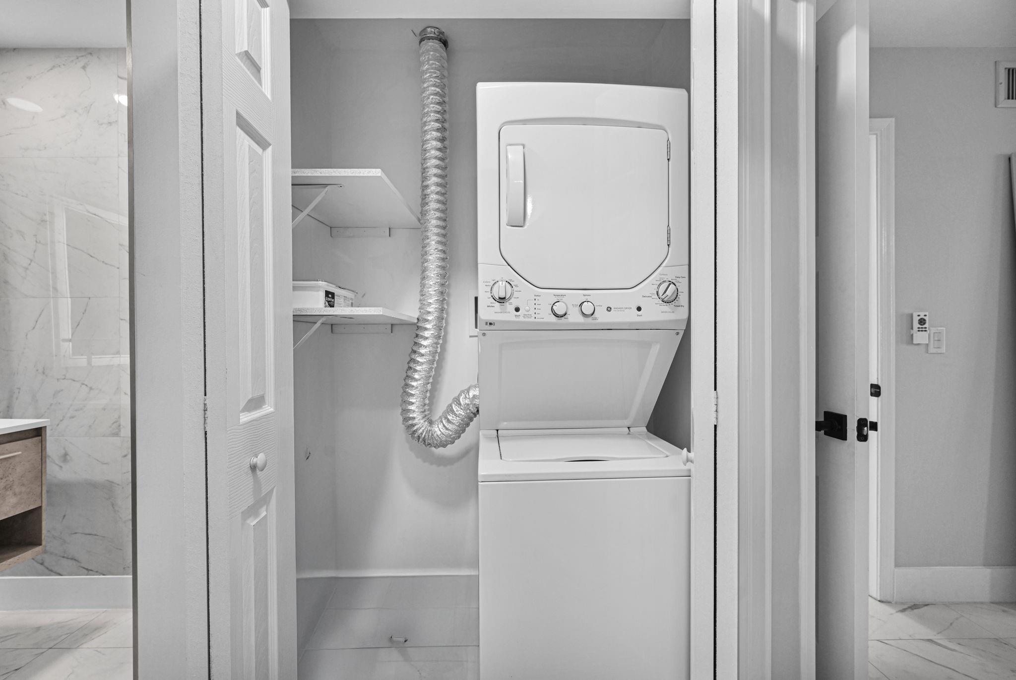 Bay Colony Club Condo - Residential Lease