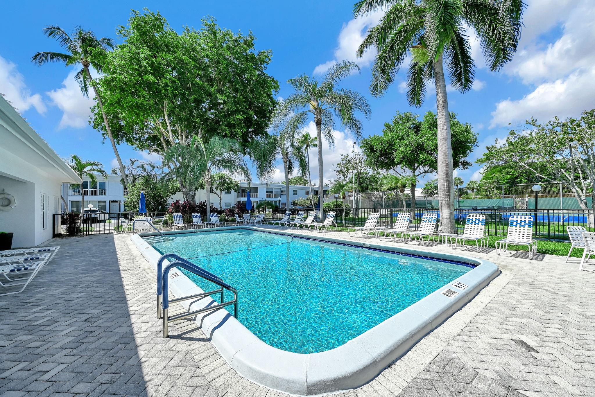 Bay Colony Club Condo - Residential Lease