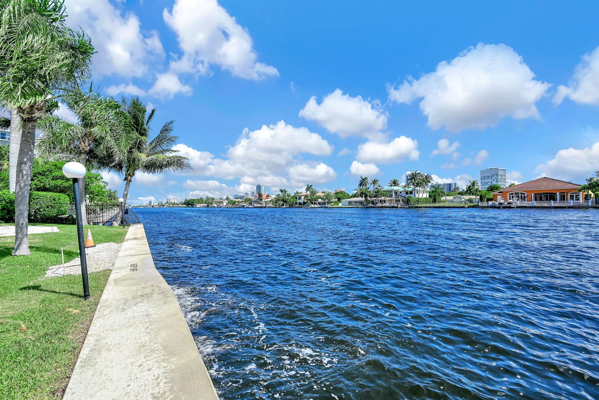 Bay Colony Club Condo - Residential Lease