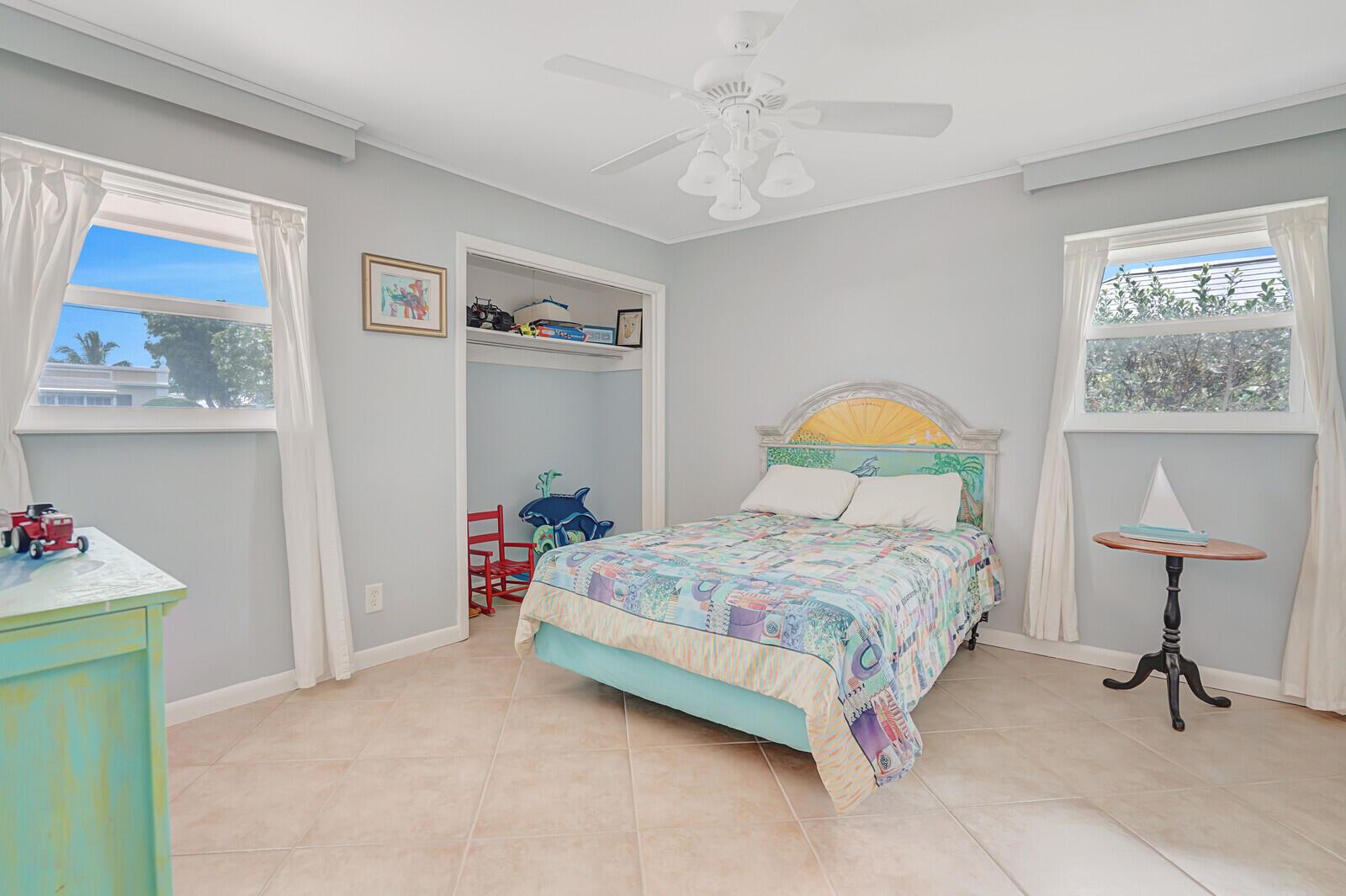 PALM BEACH ISLES 1 - Residential