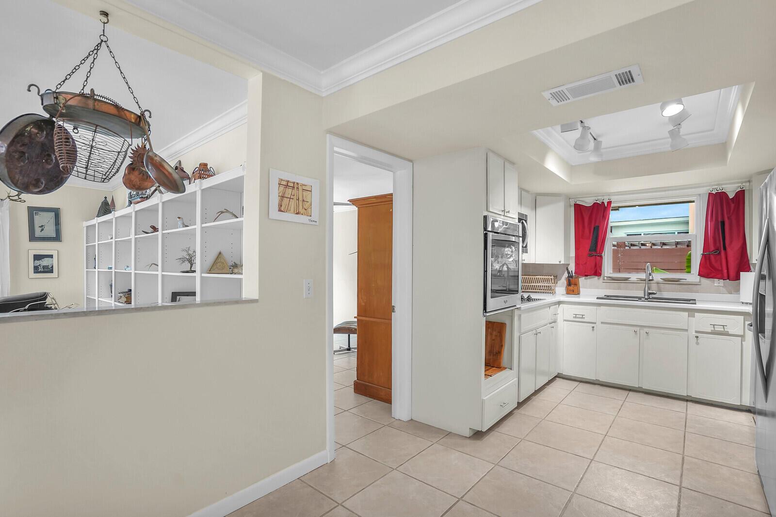 PALM BEACH ISLES 1 - Residential