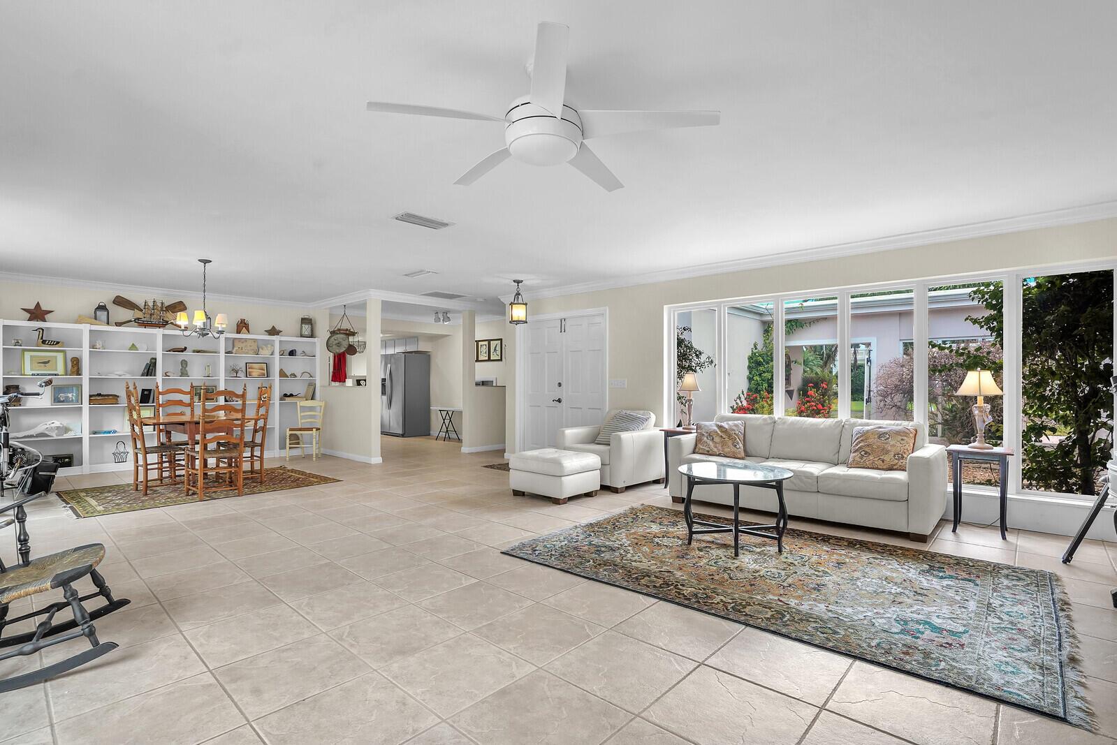 PALM BEACH ISLES 1 - Residential