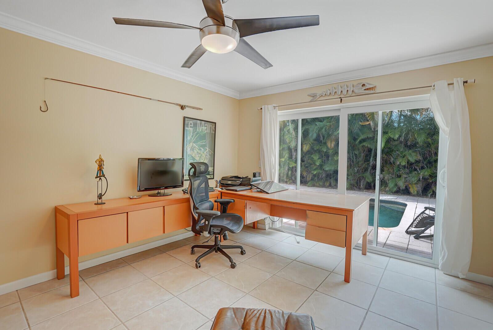 PALM BEACH ISLES 1 - Residential