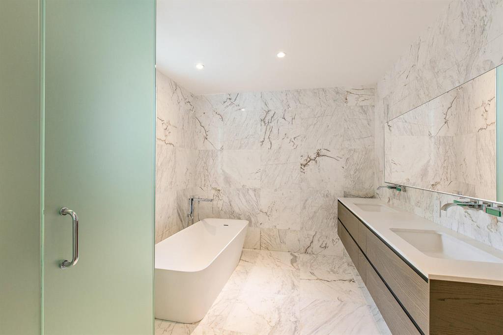 El Encanto 2 - Residential