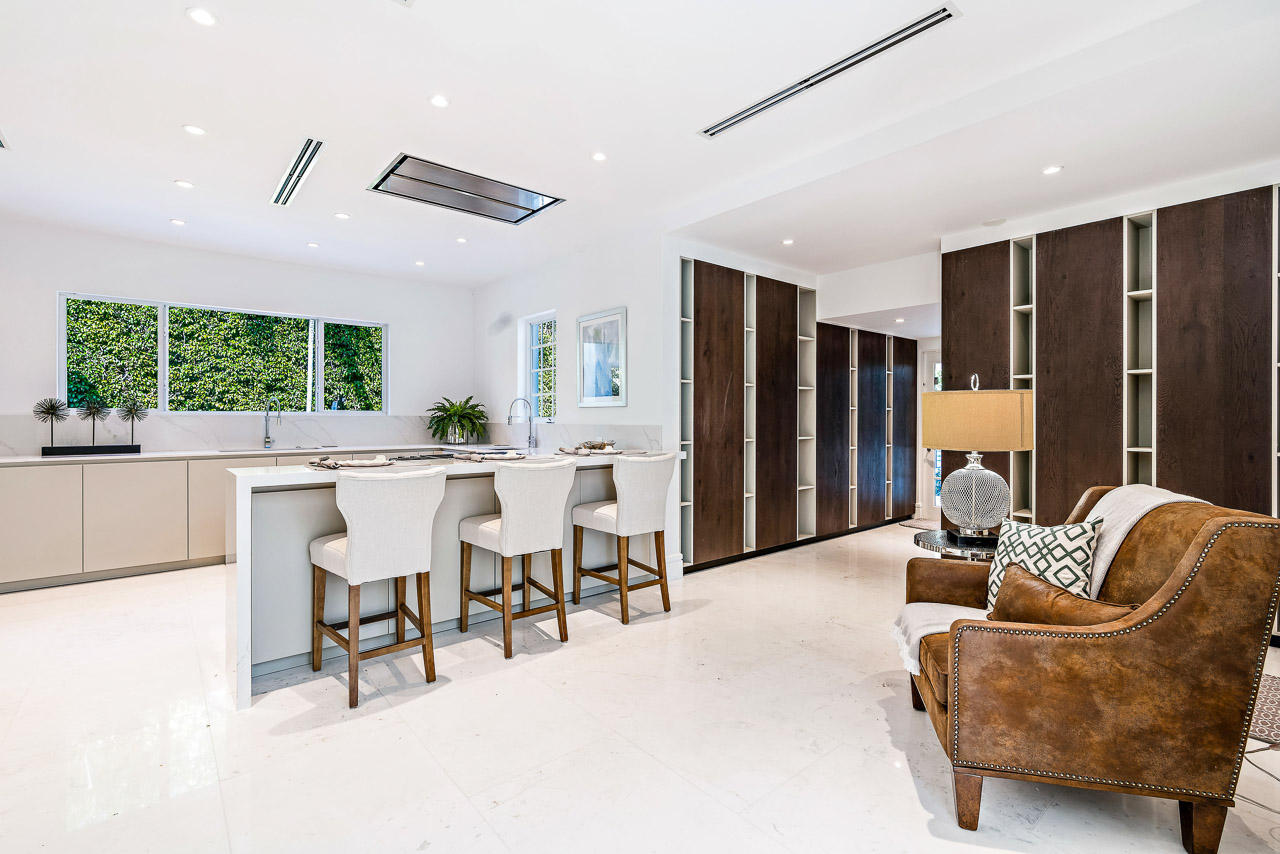 El Encanto 2 - Residential