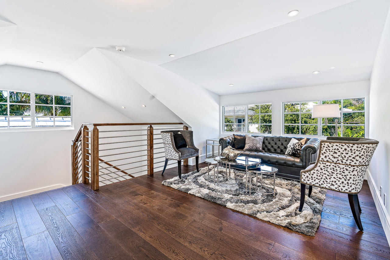 El Encanto 2 - Residential