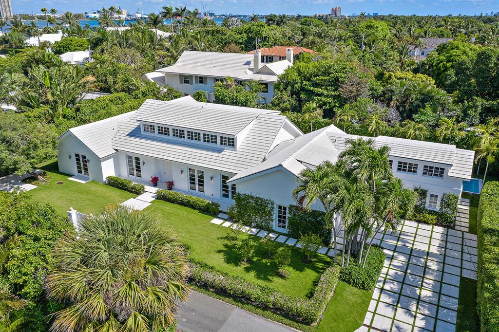 El Encanto 2 - Residential