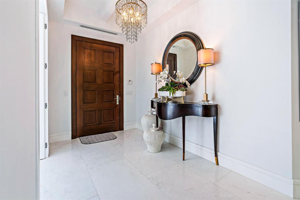 El Encanto 2 - Residential