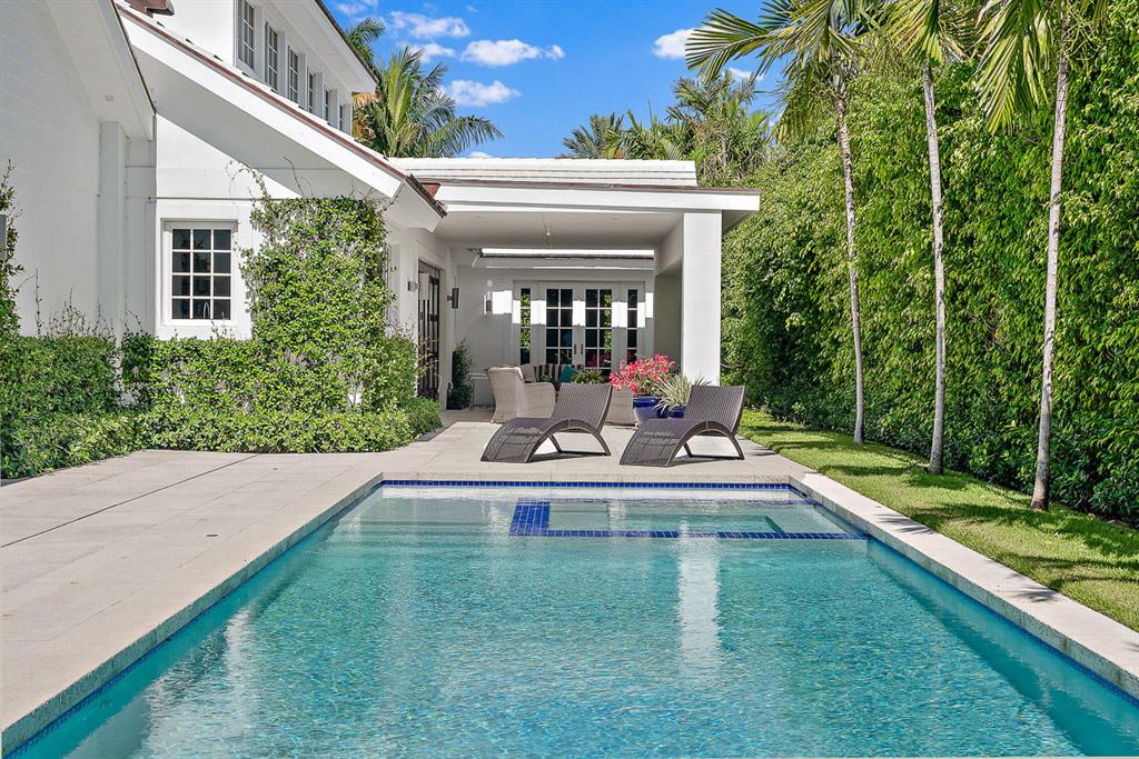 El Encanto 2 - Residential